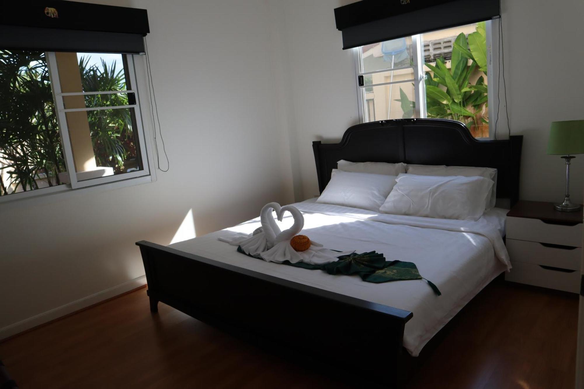 Relax Private Pool Villas - 4 Bedroom Villas Ao Nang Екстер'єр фото