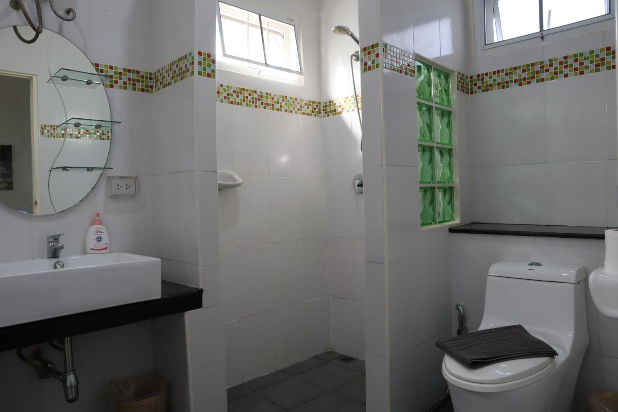 Relax Private Pool Villas - 4 Bedroom Villas Ao Nang Екстер'єр фото